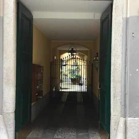 Apartment Brera Art Studio *