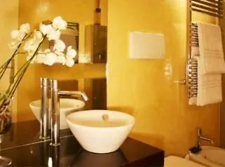 Brera Art Studio Apartment *